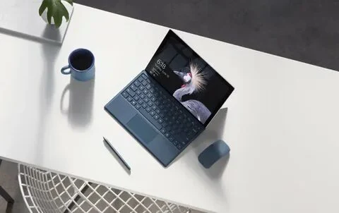 لپ تاپ کارکرده Microsoft Surface Pro 5 | i7-7660U | RAM 8GB | 256 SSD | لمسی